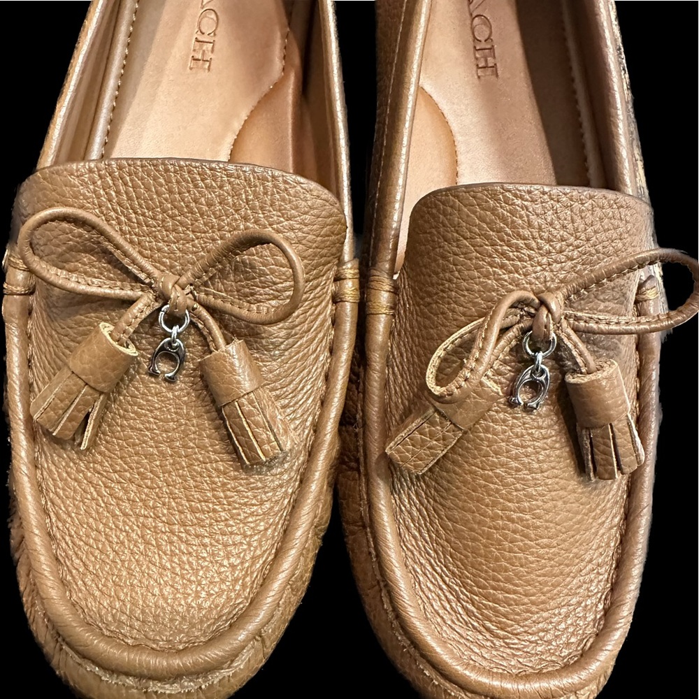 New COACH Leather Minna Loafer - Picture 2 of 4